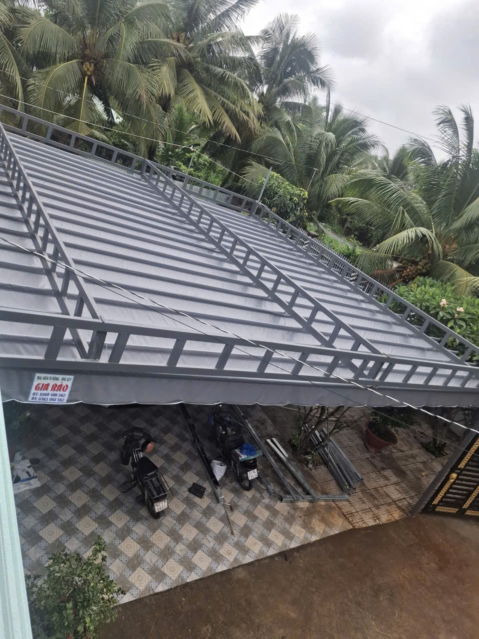Tầm quan trọng của việc lựa chọn dịch vụ thi công mái xếp chuyên nghiệp